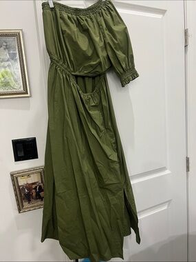 Olive Green Off-Shoulder Maxi Dress